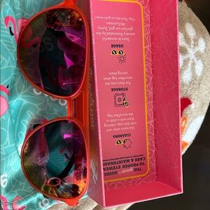 Goodr New In Box Red Sunglasses Mach G Captains Blunt Red Eye